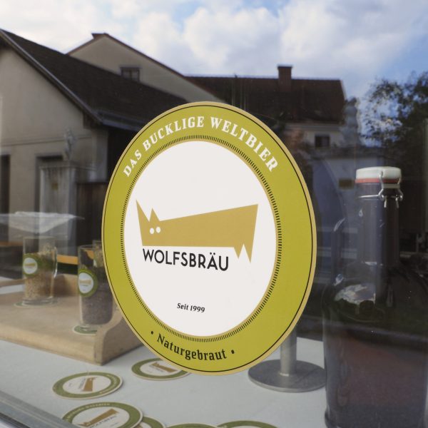 ©Heinz Schmölzer / Logo Wolfsbräu